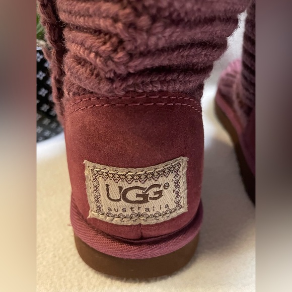 UGG boots - Picture 6 of 10